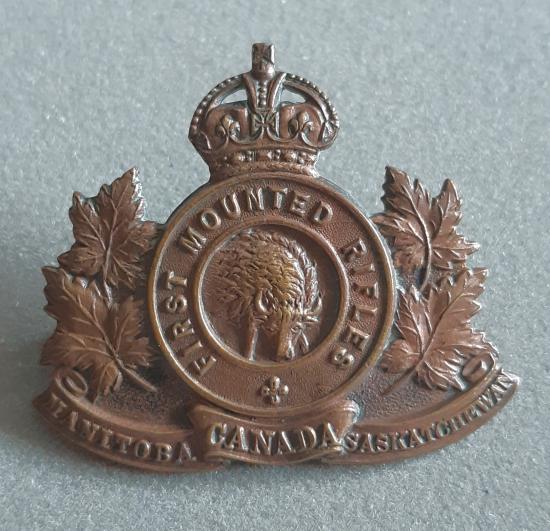 CANADIAN WW1 CEF 1st Regiment. Canadian Mounted Rifles Hat Badge (Babin E 4-1)