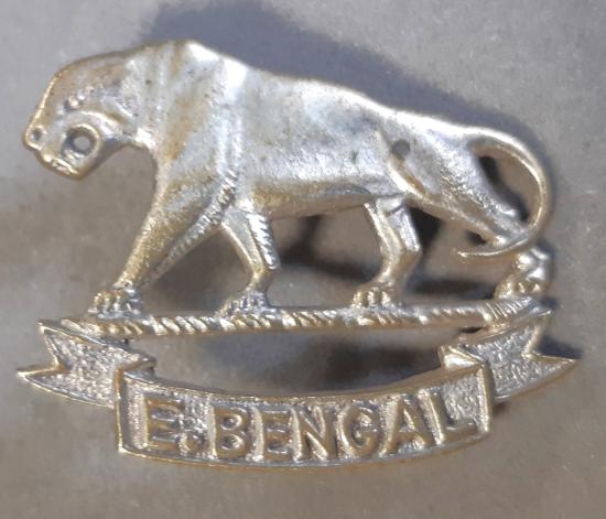 INDIAN East Bengal Regiment Cast Silver Plated Hat badge