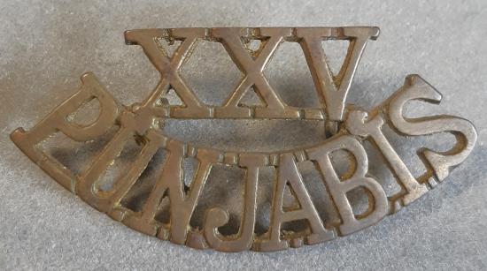 INDIAN Army 25th Punjabis WW1 Cast Brass Shoulder Title