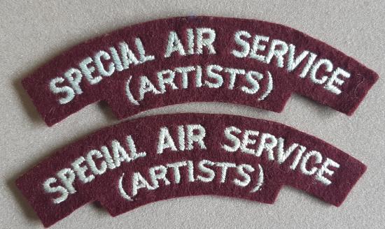 BRITISH “SPECIAL AIR SERVICE / (ARTISTS) Pair Embroidered Shoulder Titles.