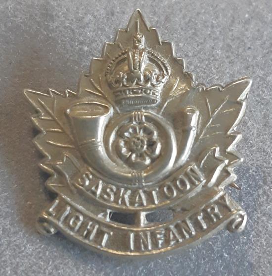 CANADIAN WW1 Saskatoon Light Infantry Silver Plated Collar Badge