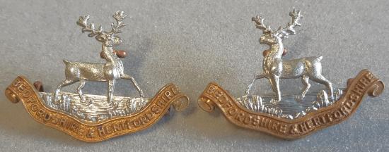 BRITISH Bedfordshire & Hertfordshire Regiment Pair Bi-Metal Collar Badges