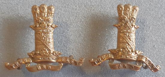 BRITISH 11th Hussars Pair Gilding Metal Collar Badges