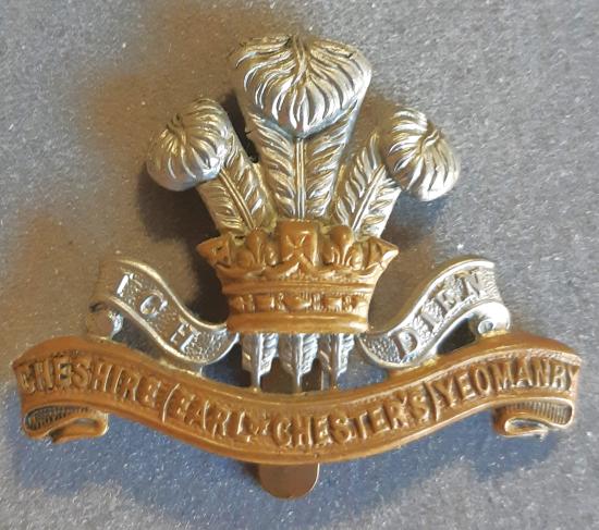 BRITISH Cheshire (Earl of Chester's) Yeomanry Bi-Metal Hat Badge (KK1419)