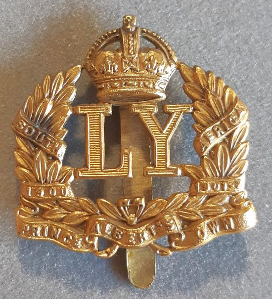 BRITISH Leicestershire Imperial Yeomanry Gilding Metal Hat Badge (KK1317)