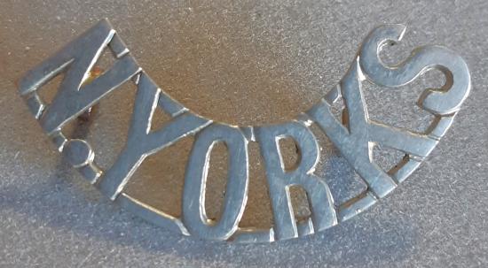 BRITISH Shoulder Title “N.YORKS” – White Metal