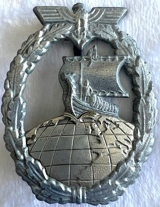 WW2 GERMAN NAVY AUXILIARY CRUISER WAR BADGE