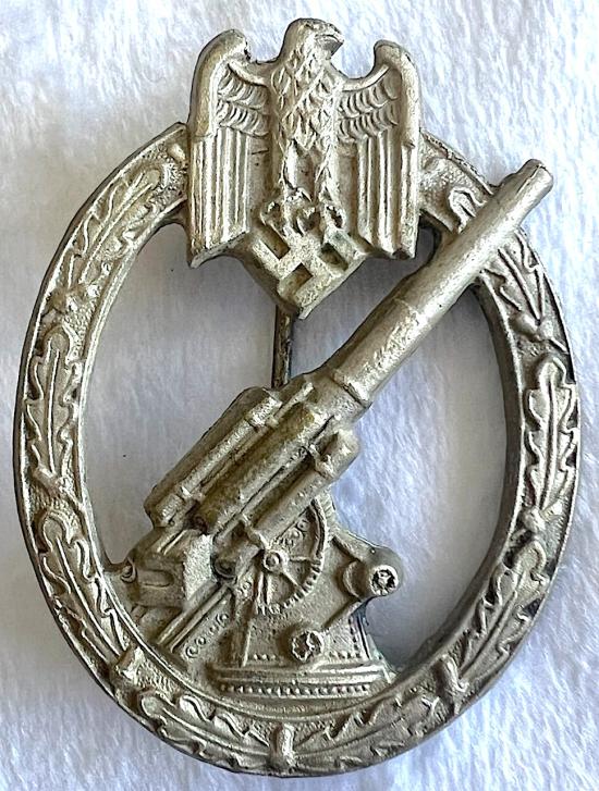 POST WW2 PRODUCED GERMAN ARMY FLAK BADGE