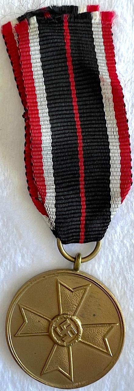 WW2 GERMAN WAR MERIT MEDAL