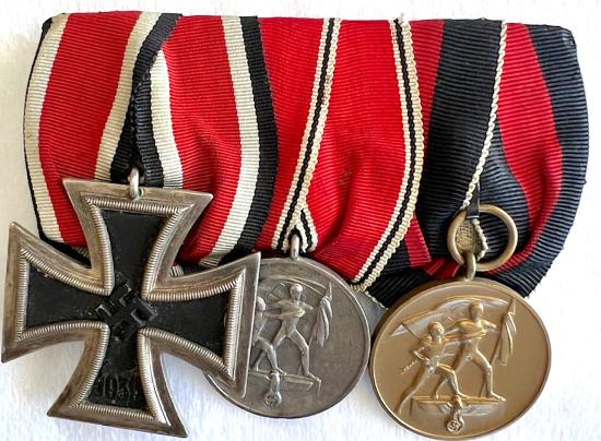 WW2 GERMAN IRON CROSS 2ND CLASS MEDAL BAR GROUP