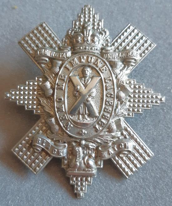 BRITISH - The Black Watch (Royal Highlanders) QVC W/M Badge (KK655)