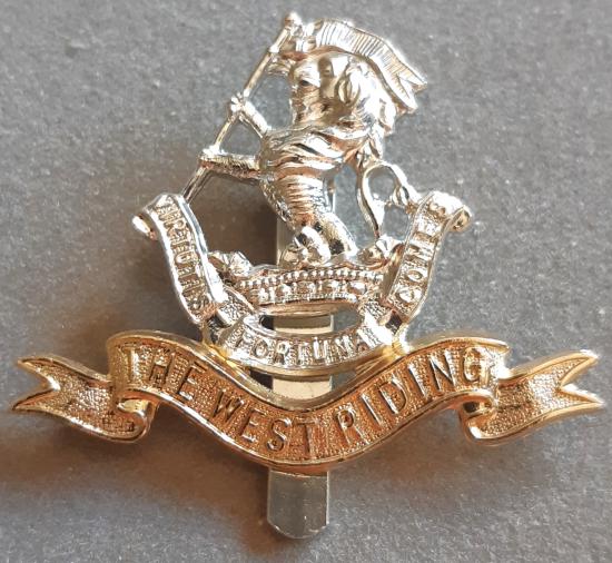 BRITISH - The Duke of Wellington's (West Riding Regiment) Anodised Badge (KK642)
