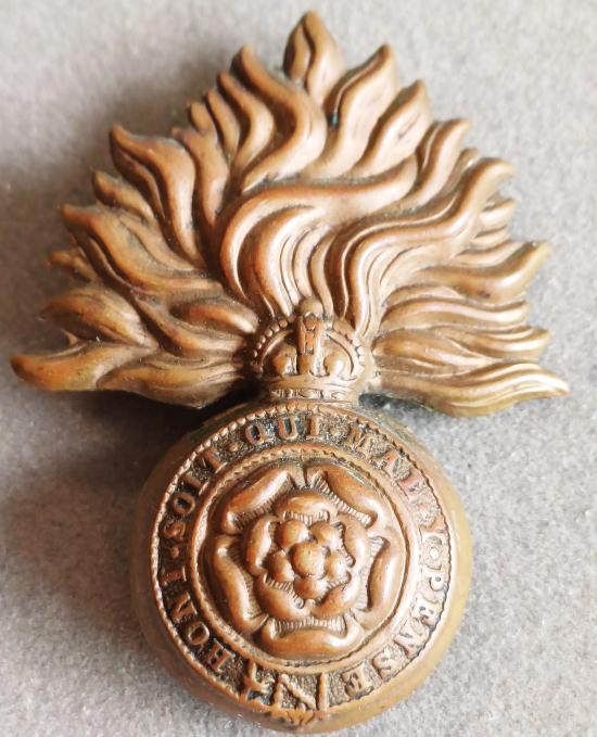 BRITISH - Royal Fusiliers (City of London Regiment) K/C Grenade Badge